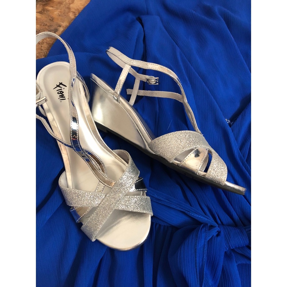 Silver bridesmaid wedges.